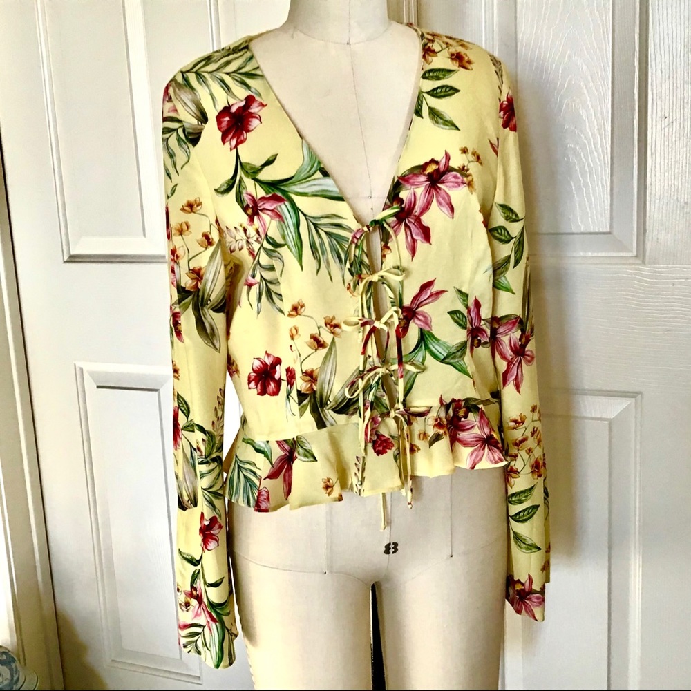 NWT-Scripted Lime Floral Viscose Blouse